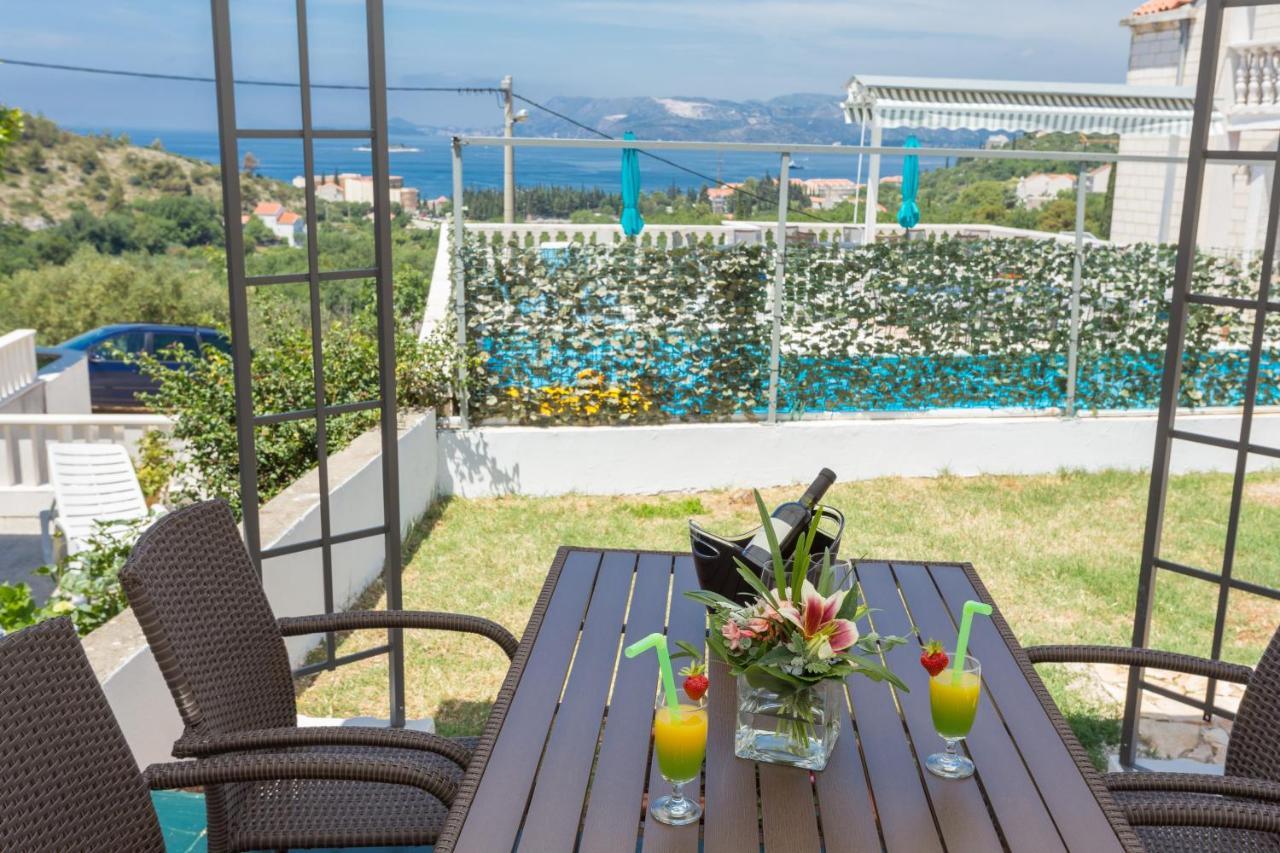 Apartments Oleander Sea View 察夫塔特 外观 照片
