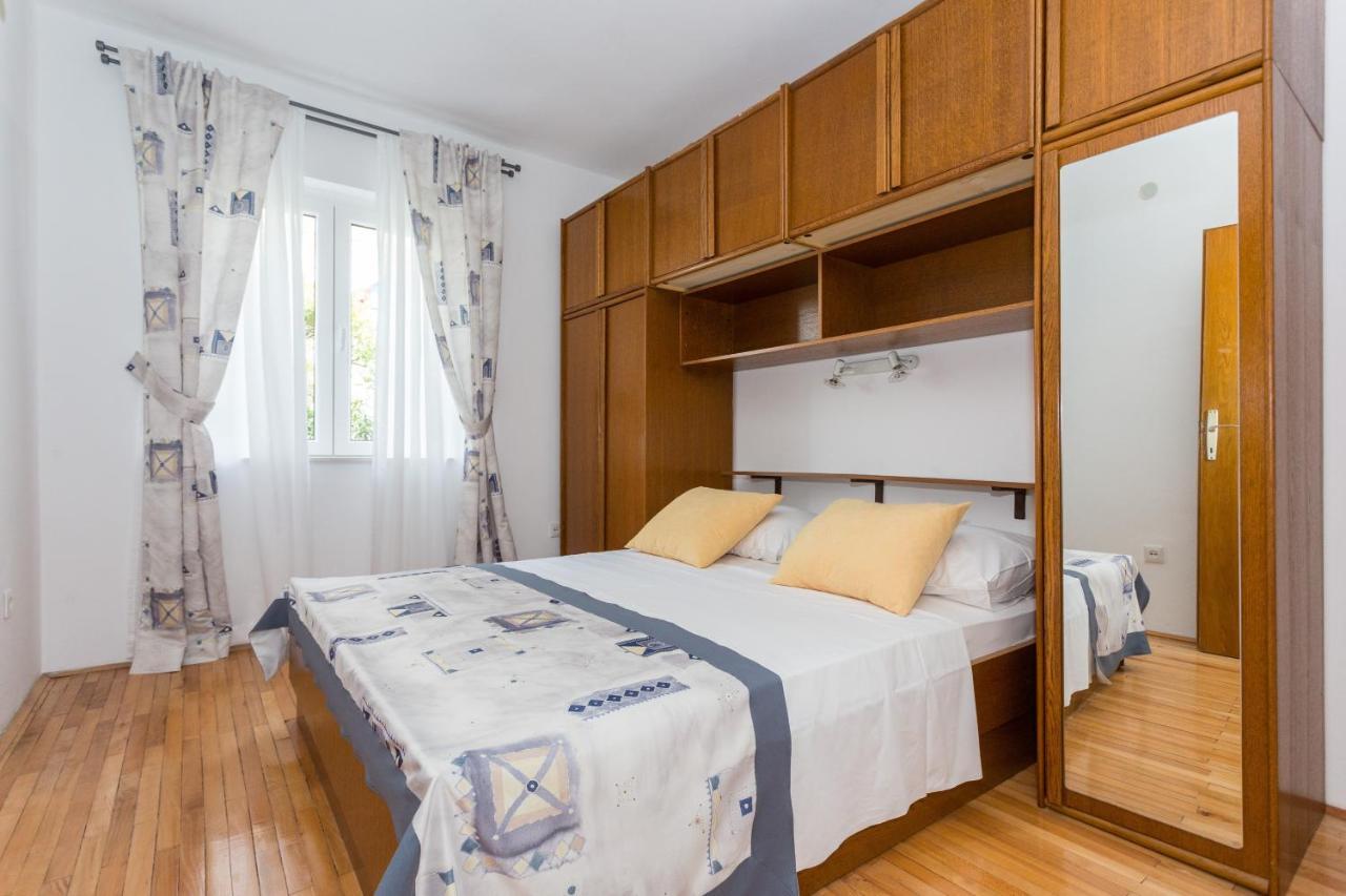 Apartments Oleander Sea View 察夫塔特 外观 照片